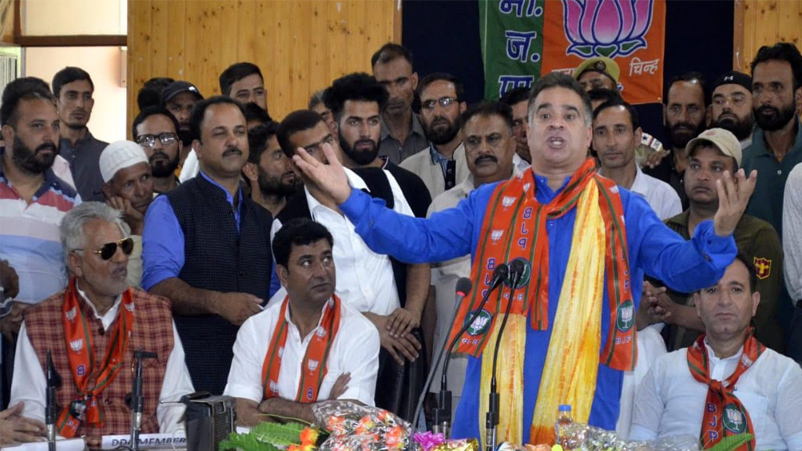 With 50 plus seats BJP to form next govt in J&K : Ravinder Raina